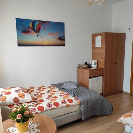 Quarto em Acomodações Particulares As- Blisko Plazy- Parking W Cenie
